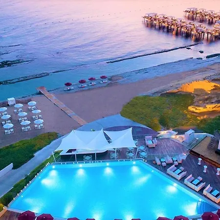 Elexus & Luxury & & Casino Hotel