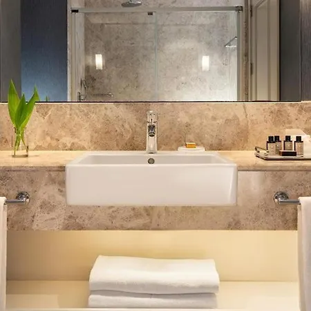 Hotel Elexus & Luxury & & Casino